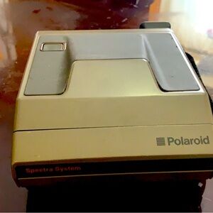 Polaroid spectra camera